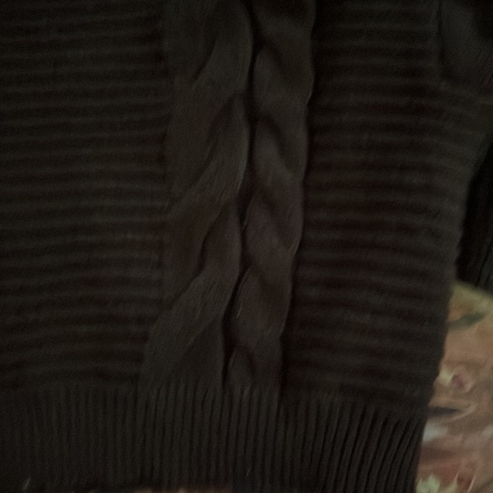 Wonderly Sweater - Picture 2 of 14